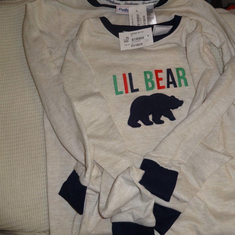 LOT OF 2 NEW LONG SLEEVE COZY PAJAMA TOPS BOYS SIZE MEDIUM (10)